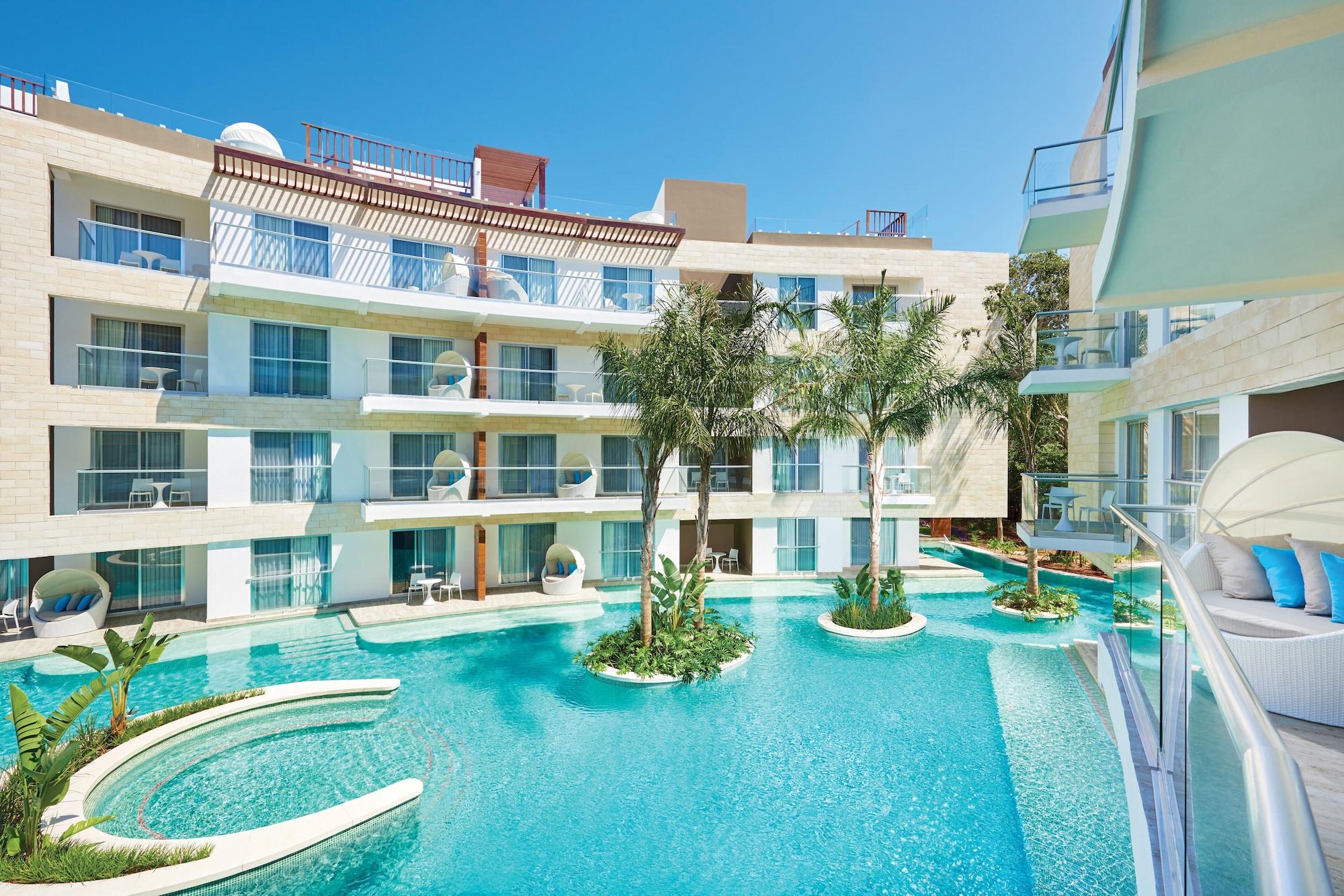 เรสซิเดนซ์ แอท เดอะ ไฟฟ์ Hotel ปลายาเดลการ์เมน ภายนอก รูปภาพ